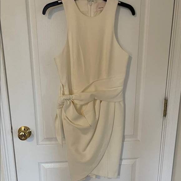 Cinq à Sept Cream Knot Detail Dress - Picture 1 of 6